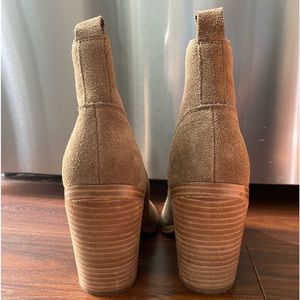 Marc Fisher suede pointy booties